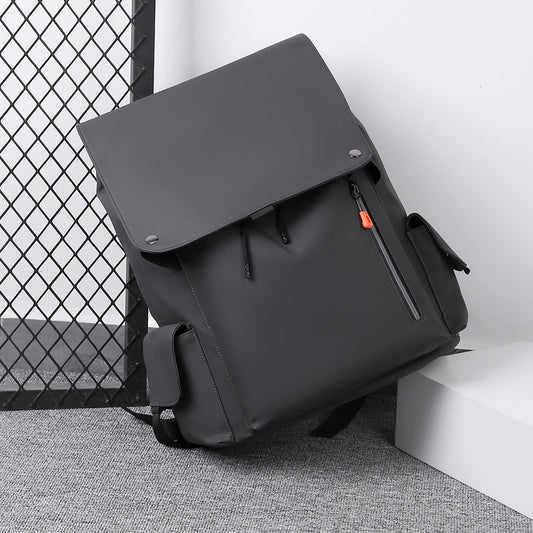 Men's Large Capacity Laminated Leather Fashionable Backpack